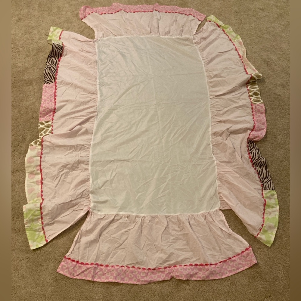 Carters crib bed skirt.  put in between mattress to cover frame. Never used.